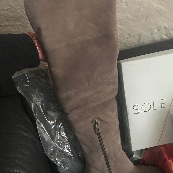 NIB over the knee gray suede boots - Picture 4 of 8